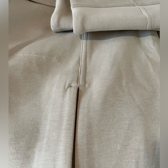 Lululemon Cotton-Blend Double-Knit Full Zip - Picture 10 of 16
